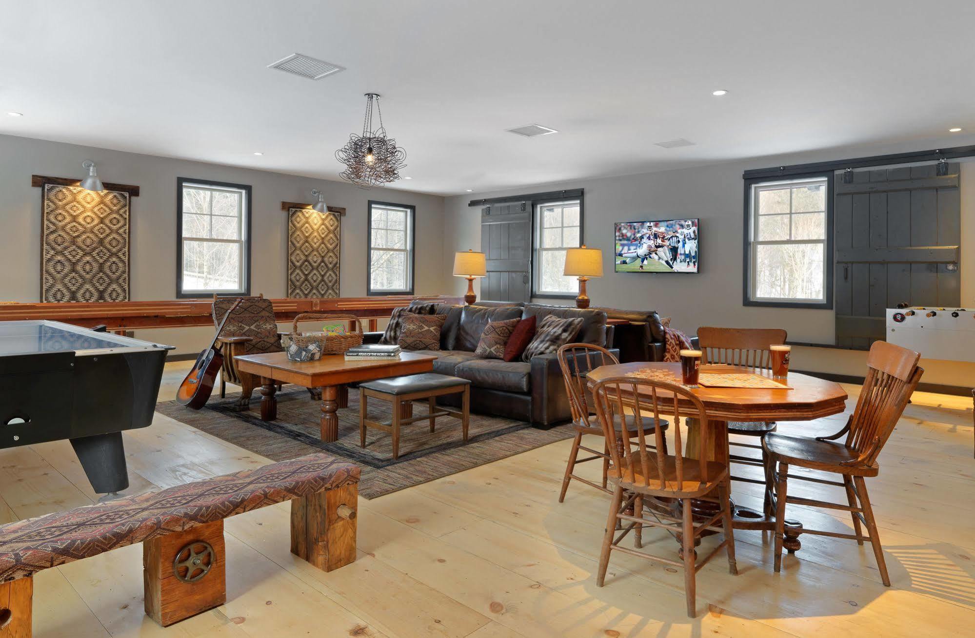 Mad River Barn Waitsfield Экстерьер фото